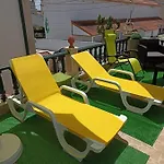Moradia Meca - Casas Nazaré